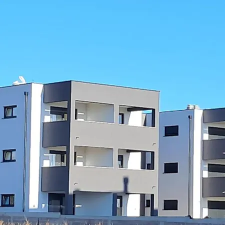 Sunny Island Apartamento *