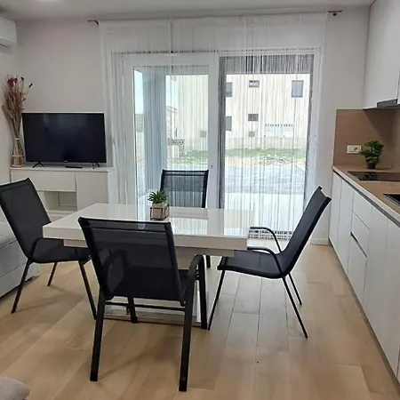 Sunny Island Apartamento